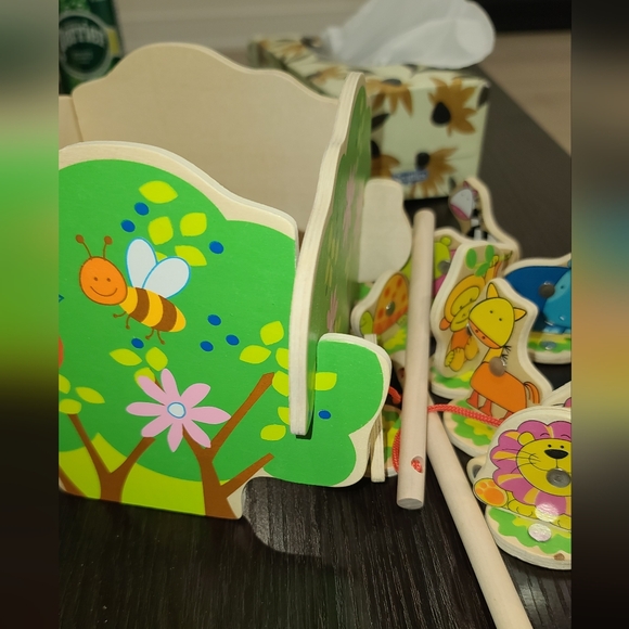 Animals fishing in the trees Magnetic Game - Picture 6 of 7